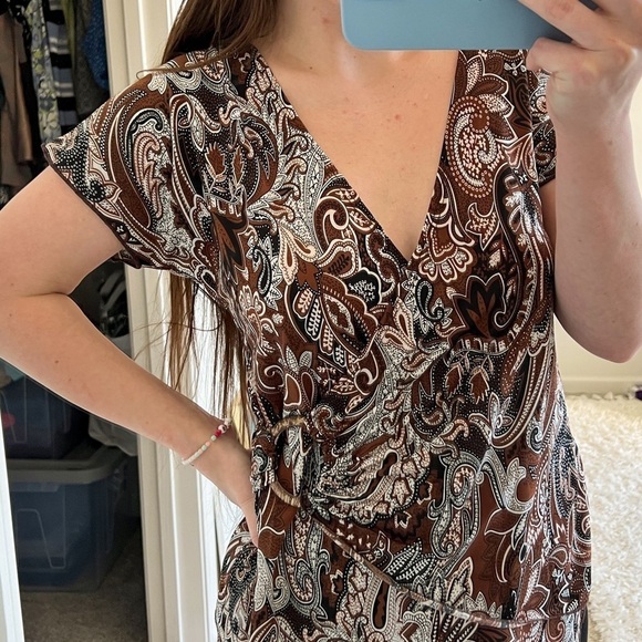 VINTAGE 90’s Brown Paisley Print Wrap Blouse - Picture 7 of 9